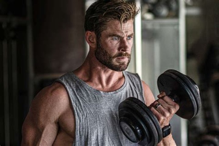 Chris Hemsworth's Trainer Says You Only Need to Workout for 5 Minutes a Day