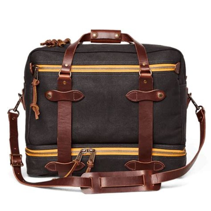 Chris Stapleton Hits the Road With His Latest Filson Travel Collection