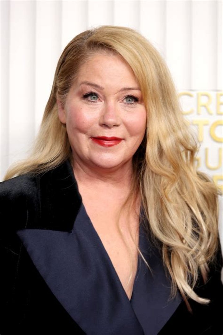 Christina Applegate Signs On For 'Anchorman 2'