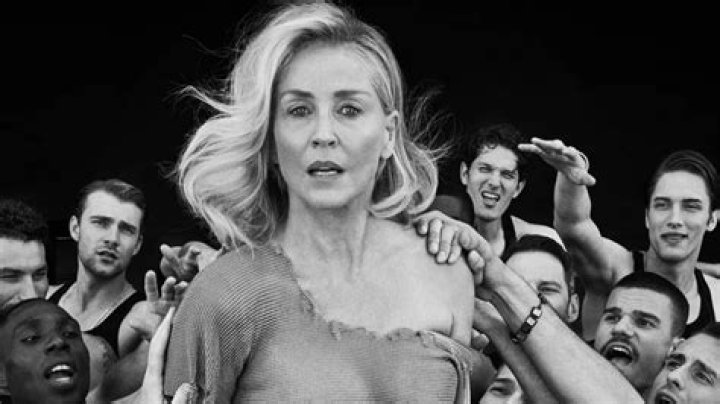 Claire Danes Poses Topless For 'Interview' Magazine, Talks About Stuff Too!