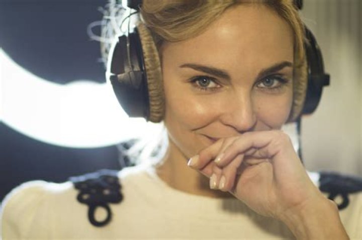 Claire Keim Taille Poids: L’Harmonie Corporelle de l’Artiste Polyvalente.