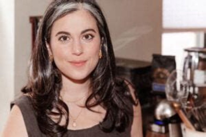 Claire Saffitz | Bio, Age, Husband, Bon Appetit, Hair and Harvard