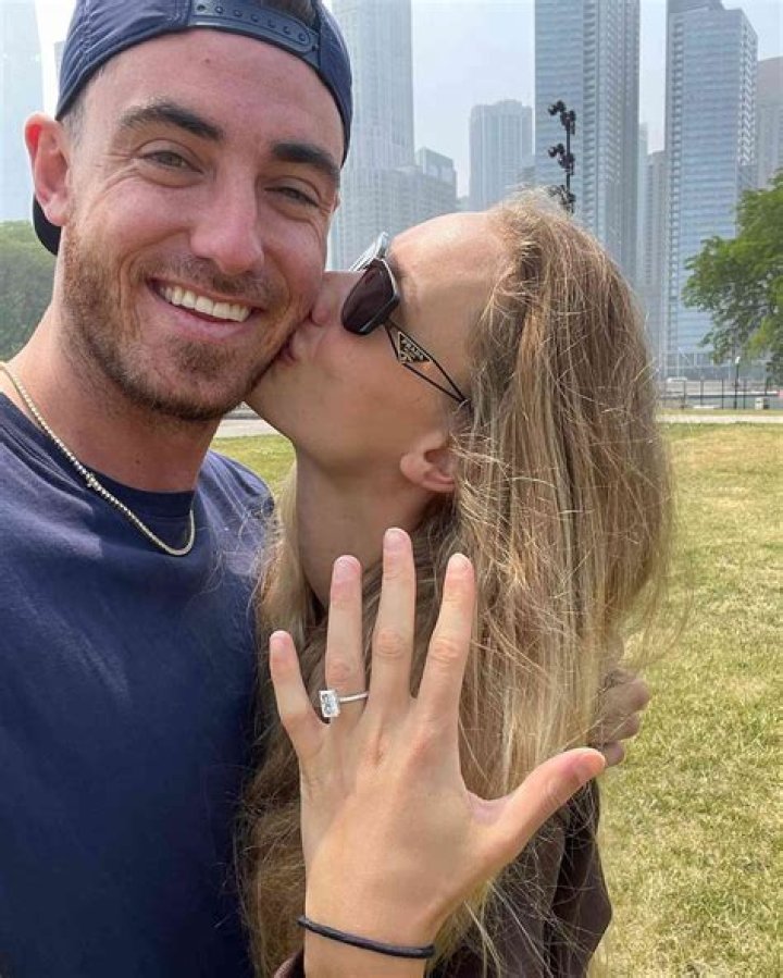 Cody Bellinger Girlfriend: Career [2023 Update]