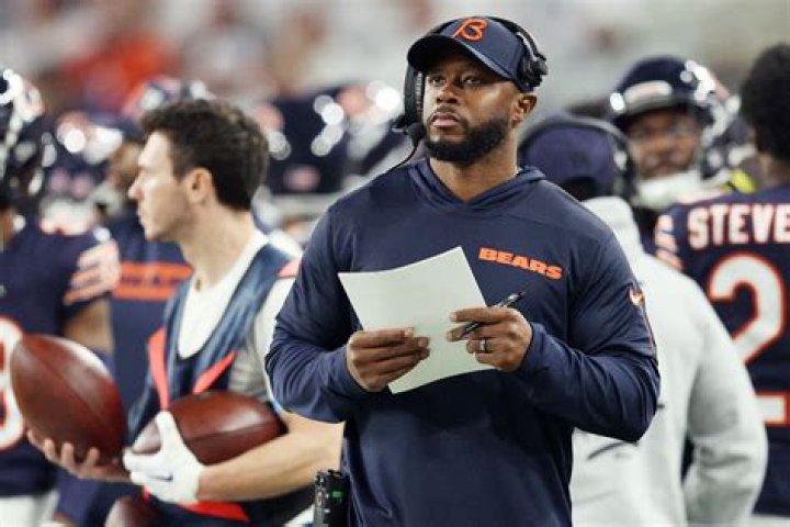 Commanders Reportedly Interested in Bears Assistant GM