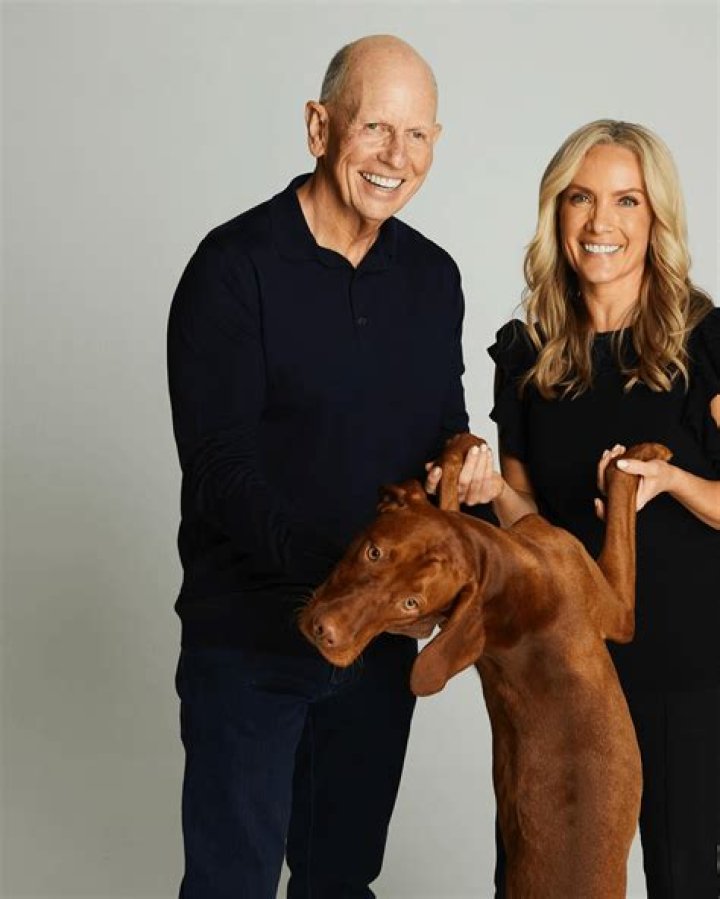 Dana Perino Bio, Age, Wiki, Husband, Children, FOX News, Salary