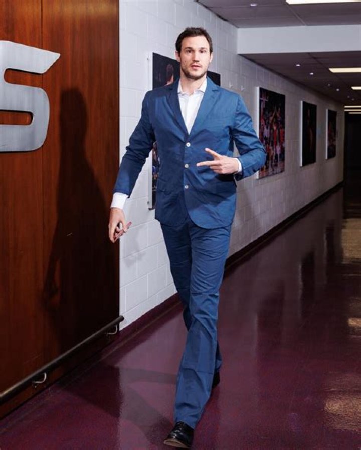 Danilo Gallinari Net Worth 2024: Salary, Contract & Career Earnings