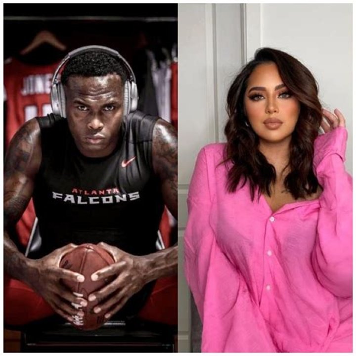 Darius Leonard Wiki 2023 - Girlfriend, Salary, Tattoo, Cars & Houses and Net Worth