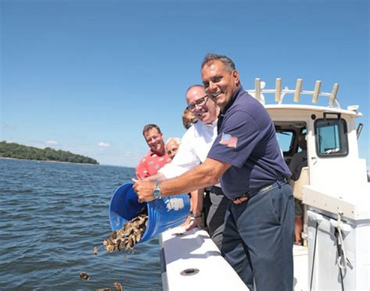 Darren Livecchi Obituary – Death: Oyster Bay Sanitation Worker, Darren Livecchi Passes Away