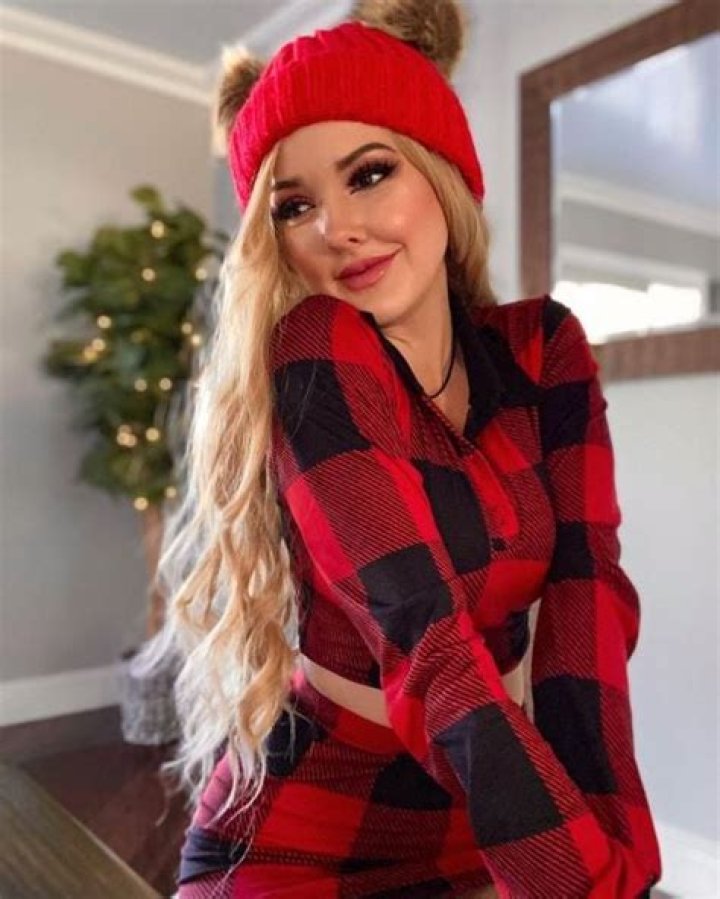 Darshelle Stevens Age, Height, Wiki, Net Worth, BF & Bio