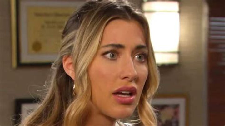 Days of our Lives spoilers: Holiday romance hits Salem, marriage news, Sloan freaks out, and Nicole’s results