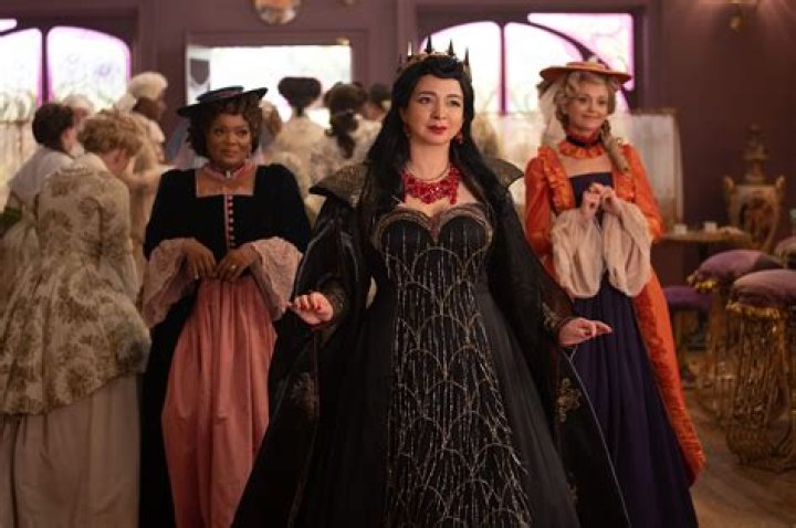 Disney's Enchanted Sequel Sets Thanksgiving 2022 Premiere