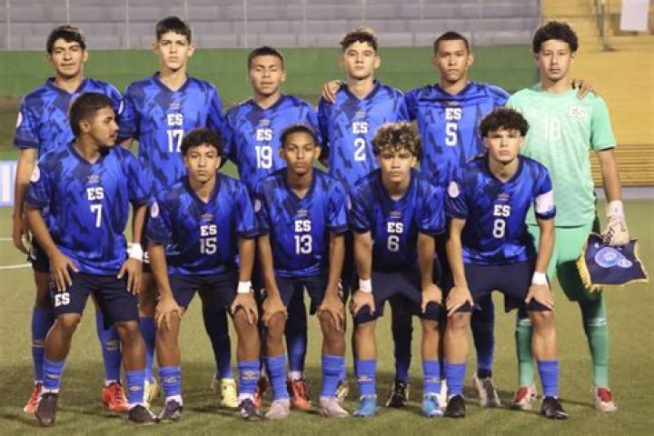 El Salvador U17 - Club profile