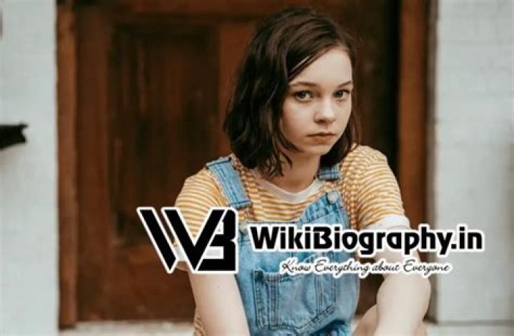 Emma Myers: Wiki, Bio, Age, Height, Parents, Movies, Boyfriend