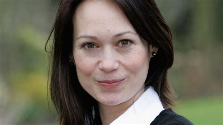 Emmerdale actress Leah Bracknell will trial new medication based on her Chinese heritage in battle with lung cancer