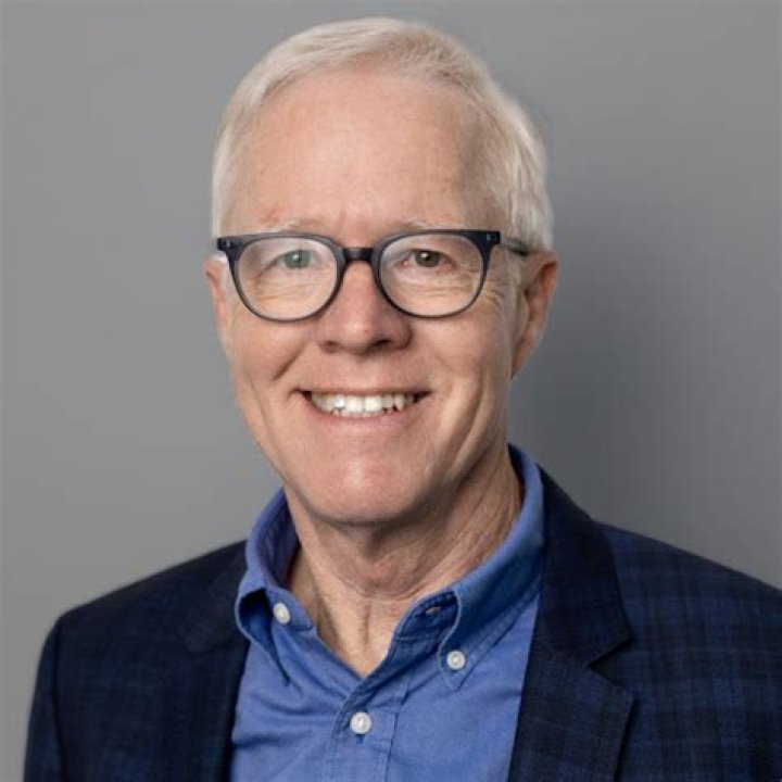 
Eric Olson
Net Worth
