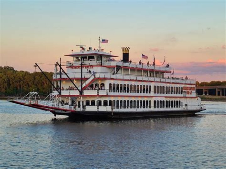 Exploring Our Quad Cities | Celebration Belle Cruises
