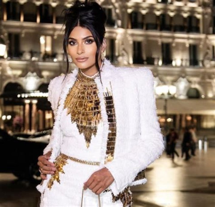 Farhana Bodi’s Ethnicity Explored with Husband and Children