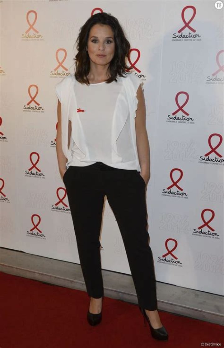 faustine bollaert enceinte - Bonjour Buzz