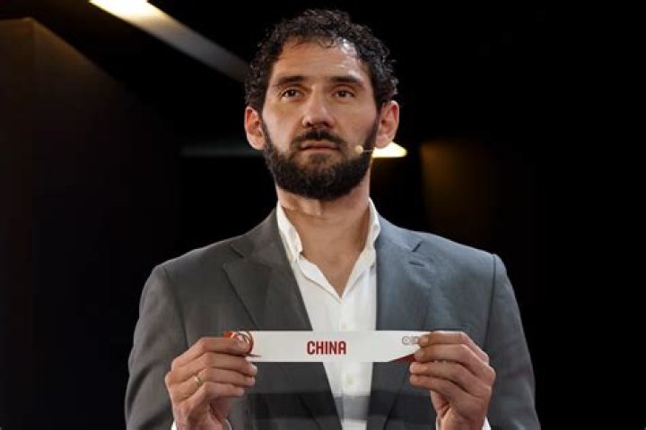 Former NBA player Garbajosa revitalizes Spanish basketball