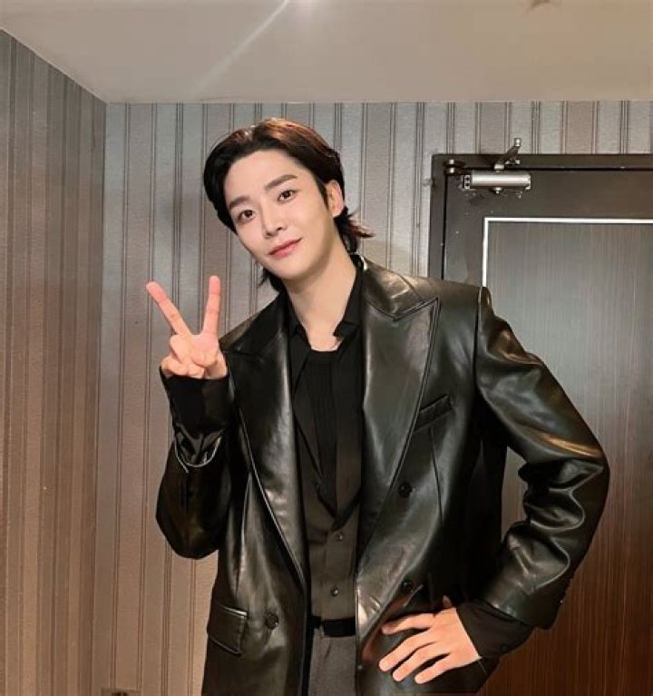 Former SF9 member Rowoon announces fan meeting tour An Ordinary Day; Date, location, and more details inside