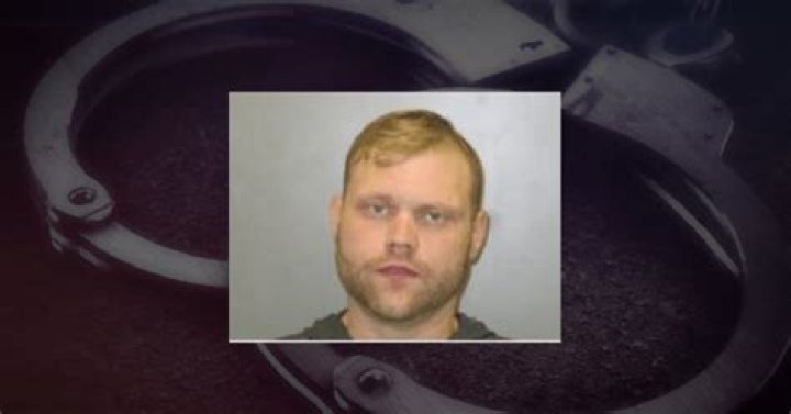 Fort Madison man arrested after stealing tools, ramming squad car, pointing gun at officer