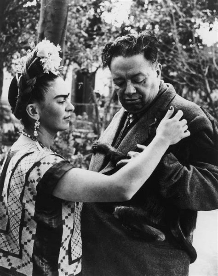 Frida Kahlo and Diego Rivera: 8 Photos of Their Colorful Love Story