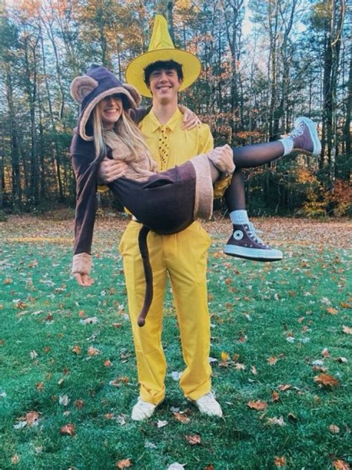 Funny 'Fifty Shades Of Grey' Couples Halloween Costumes That You & Your Boo Won't Hate — PHOTOS