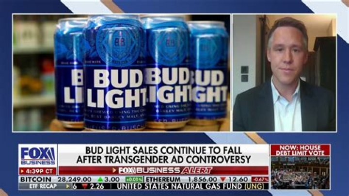 Garth Brooks Makes Headlines: First the Super Bowl Exit and Now Bud Light Controversy