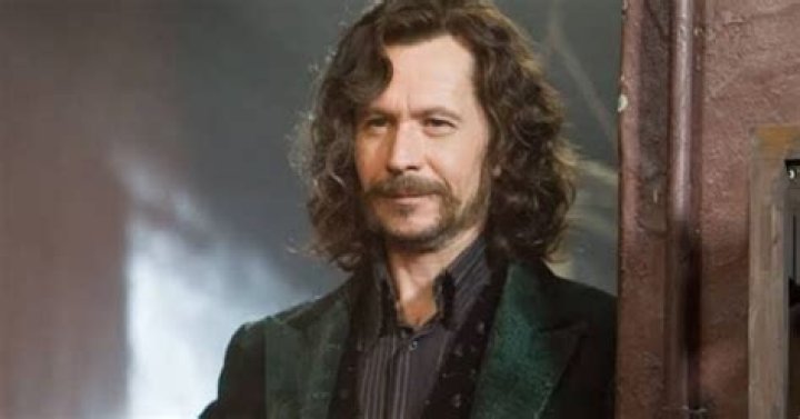 Gary Oldman Describes his Sirius Black Character in Harry Potter as “Mediocre”