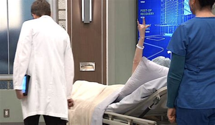General Hospital’s Kelly Monaco claps back at trolls with epic photo