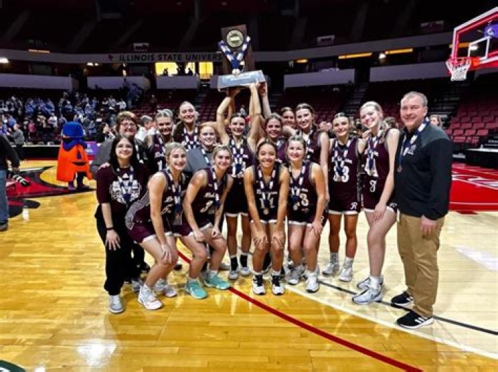 Geneseo Lady Leafs fall to Moline Lady Maroons 54-46