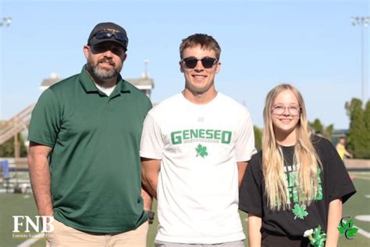 Geneseo Track and Field star Annie Wirth to attend Iowa