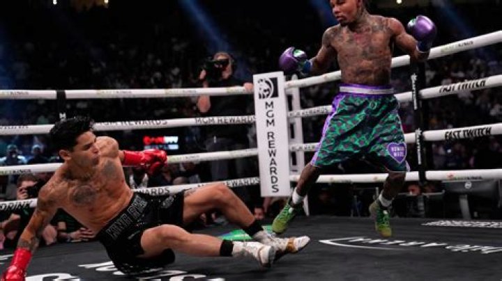 Gervonta Davis knocks out Ryan Garcia with body shot in 7th
