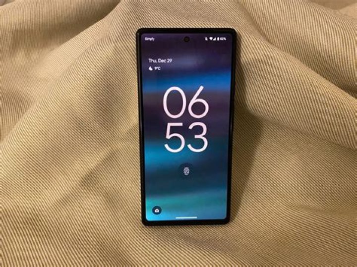 Google Pixel 6a vs Samsung Galaxy A53: Which affordable phone is best?