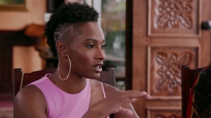 Growing Up Hip Hop: Egypt Criss tells Treach she’s been fighting and he’s not happy