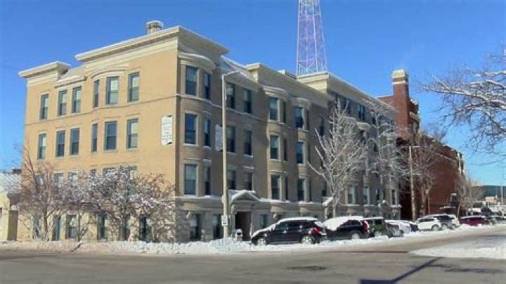 Heat and electricity restored to over half of Rock Island apartment building