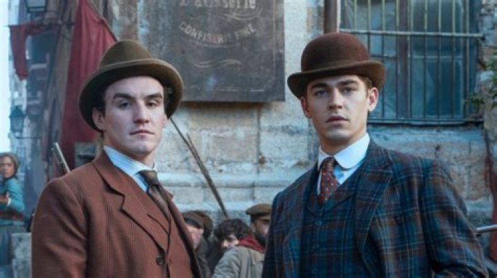 Hero Fiennes-Tiffin's Biography: Girlfriend, Net Worth, Brother