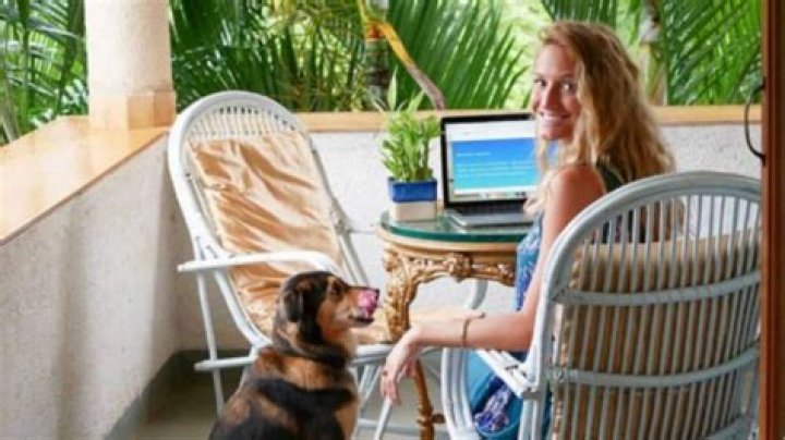 ‘Hippie in Heels’ blogger Rachel Jones dies at age 29