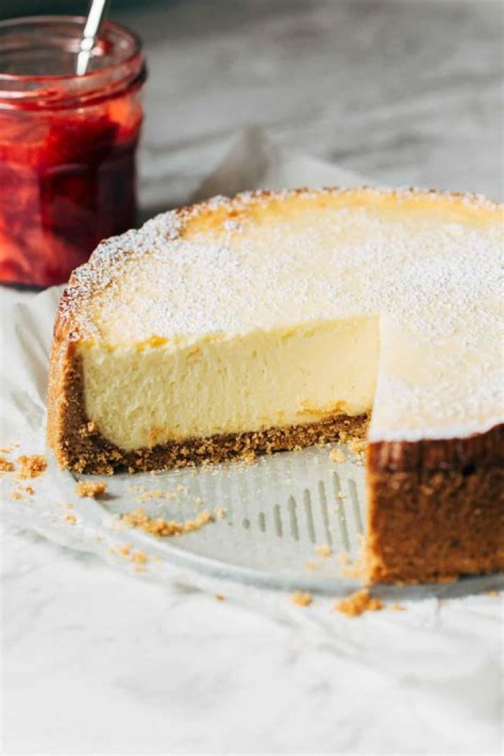 How do you box a cheesecake?