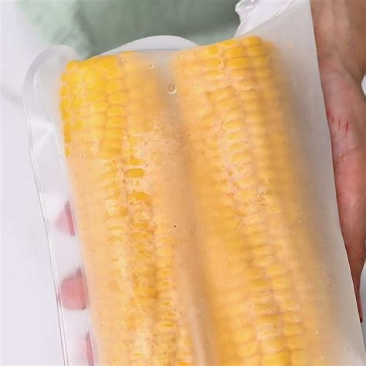 How do you vacuum seal fresh corn off the cob?