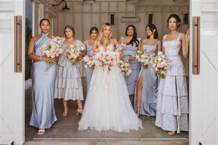 How many Don't Tell The Bride couples are divorced and what did the grooms plan for their wedding days?