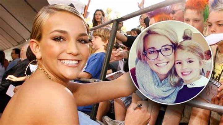how old was Jamie lynn Spears when she had a kid