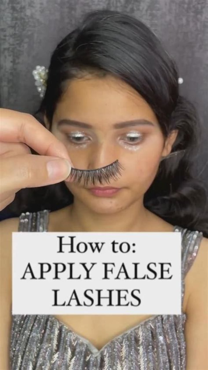 How to Apply False Eyelashes: Easy Tips From Makeup Pros