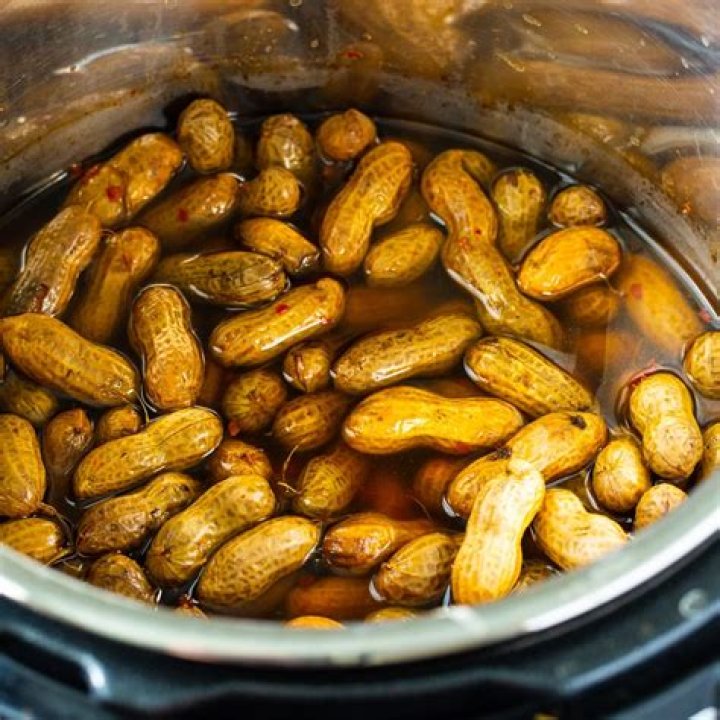 How to boil peanuts