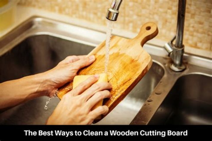 How to Clean A Wooden Cutting Board: The Right Way
