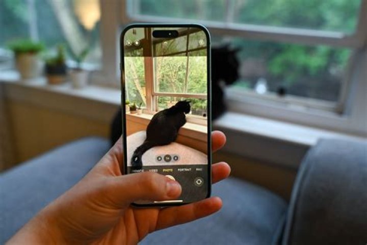 How to Extract a Still Image from a Live Photo on iPhone