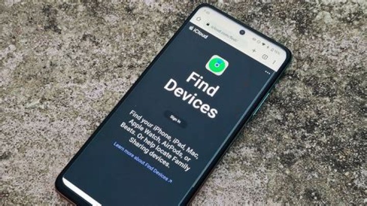 How to Find Your Phone From the Web with Tile