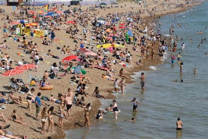 How to get rid of sunburn: What are the best treatments for peeling and blisters? | London Evening Standard