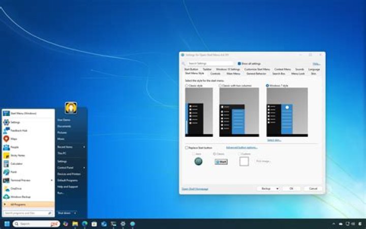 How to Get Windows 10's Old Default Desktop Background Back