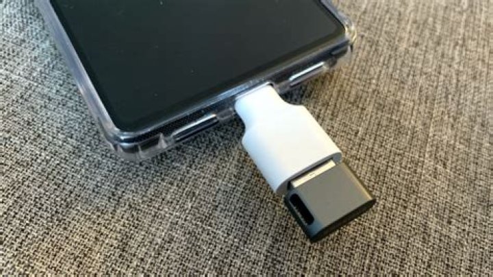 How to Use a USB Flash Drive With Your Android Phone or Tablet